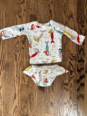 Hanna Andersson White Kids Rash Guard Swim Set with Colorful Mermaid Print